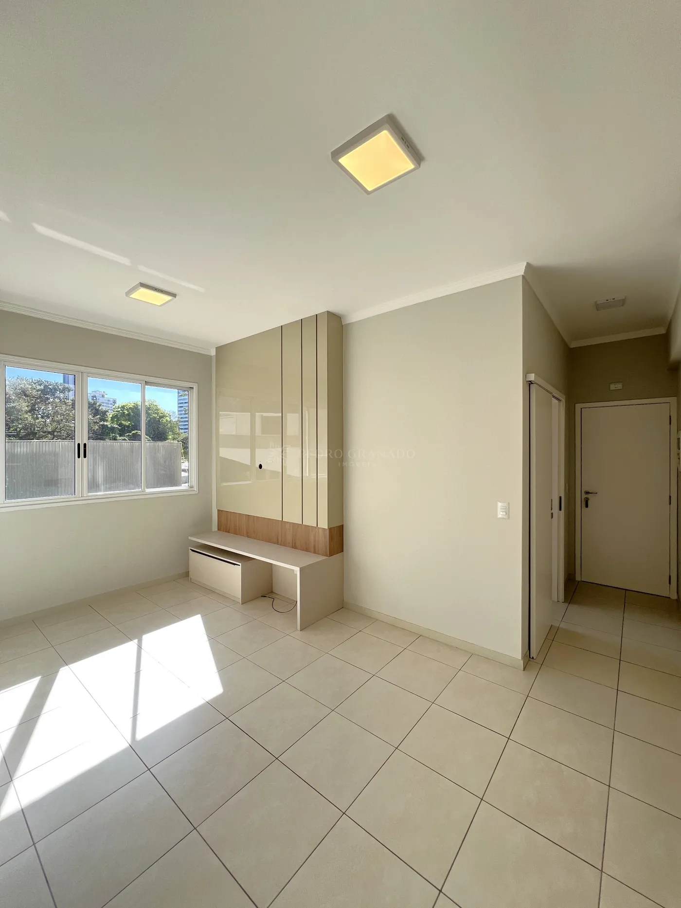 Apartamento para alugar em Zona 03, Maringá — Portal Chave Fácil
