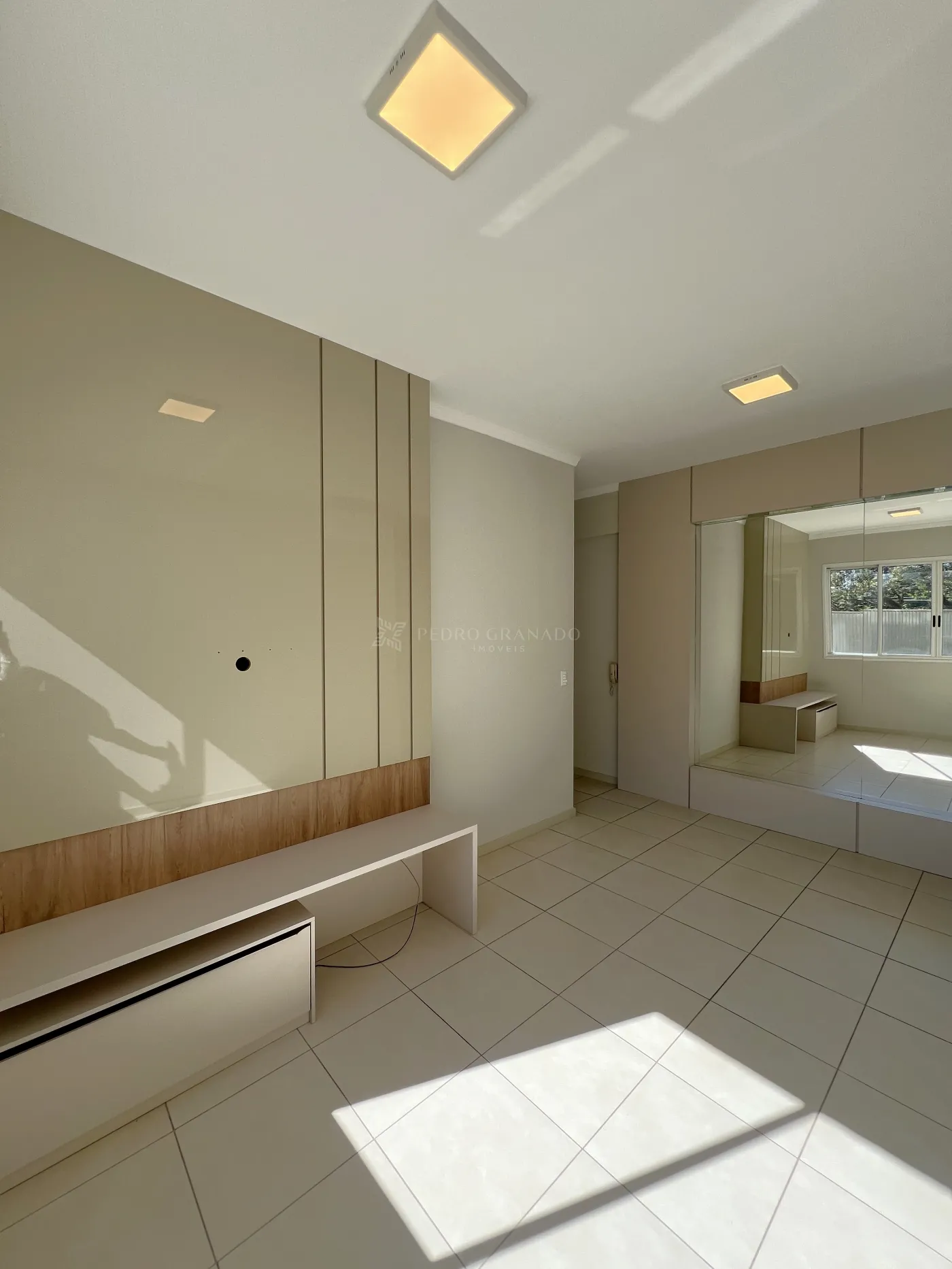 Apartamento para alugar em Zona 03, Maringá — Portal Chave Fácil