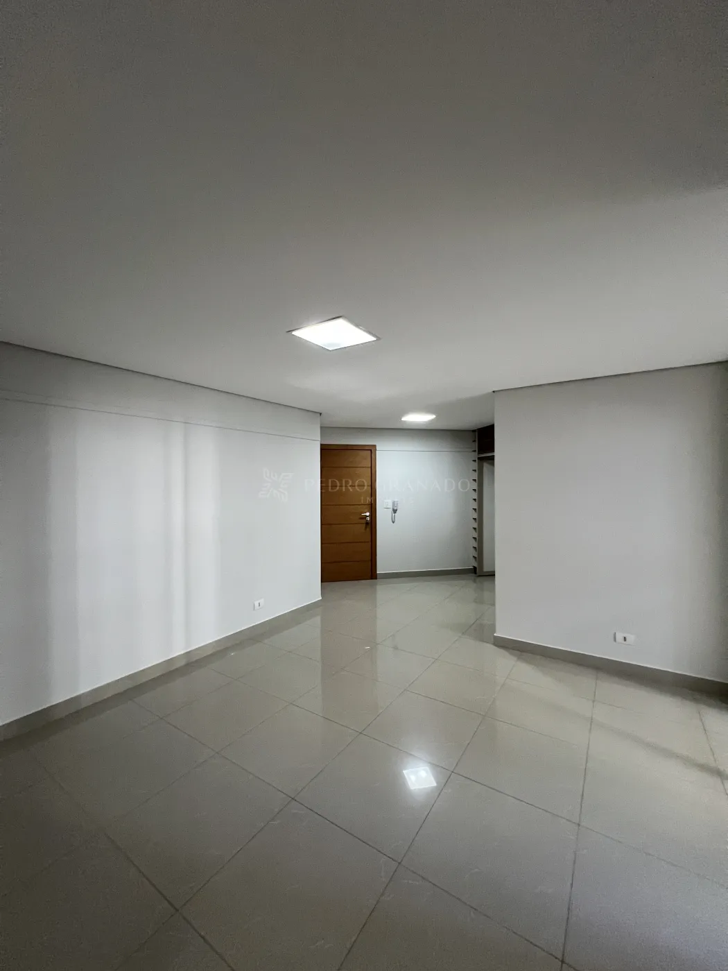 Apartamento para alugar em Novo Centro, Maringá — Portal Chave Fácil