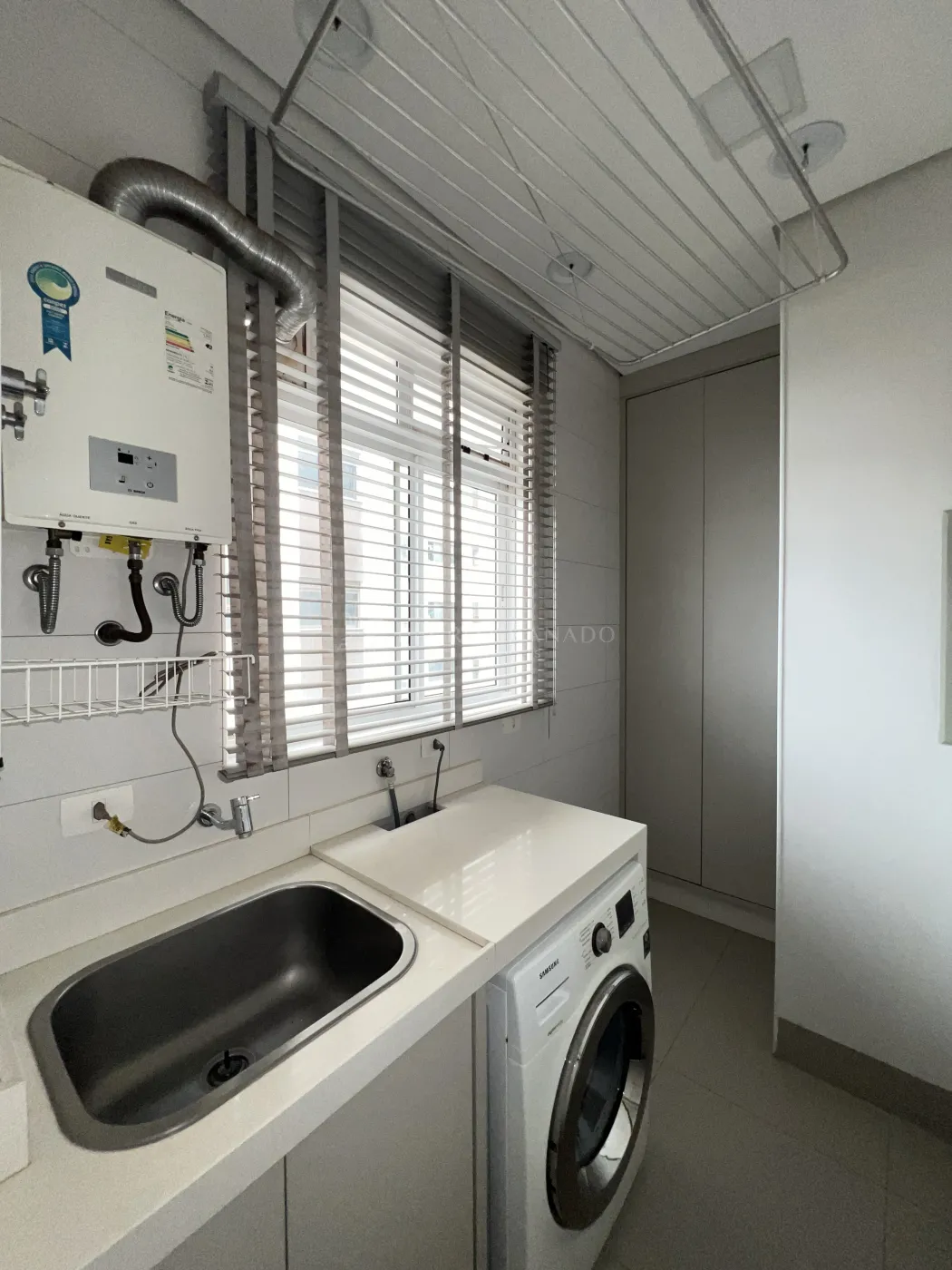 Apartamento para alugar em Zona 07, Maringá — Portal Chave Fácil