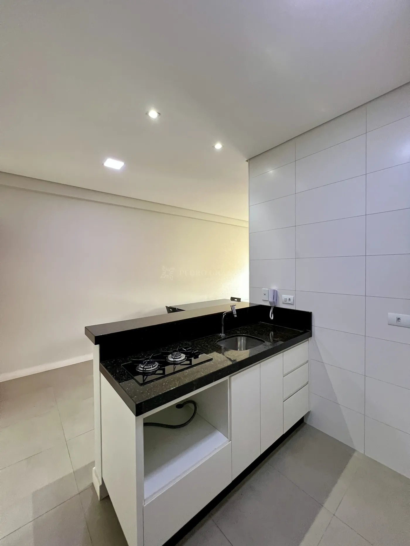 Apartamento para alugar em Zona 01, Maringá — Portal Chave Fácil