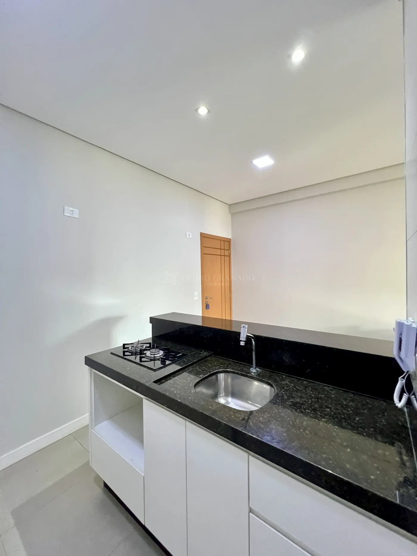 Apartamento para alugar em Zona 01, Maringá — Portal Chave Fácil