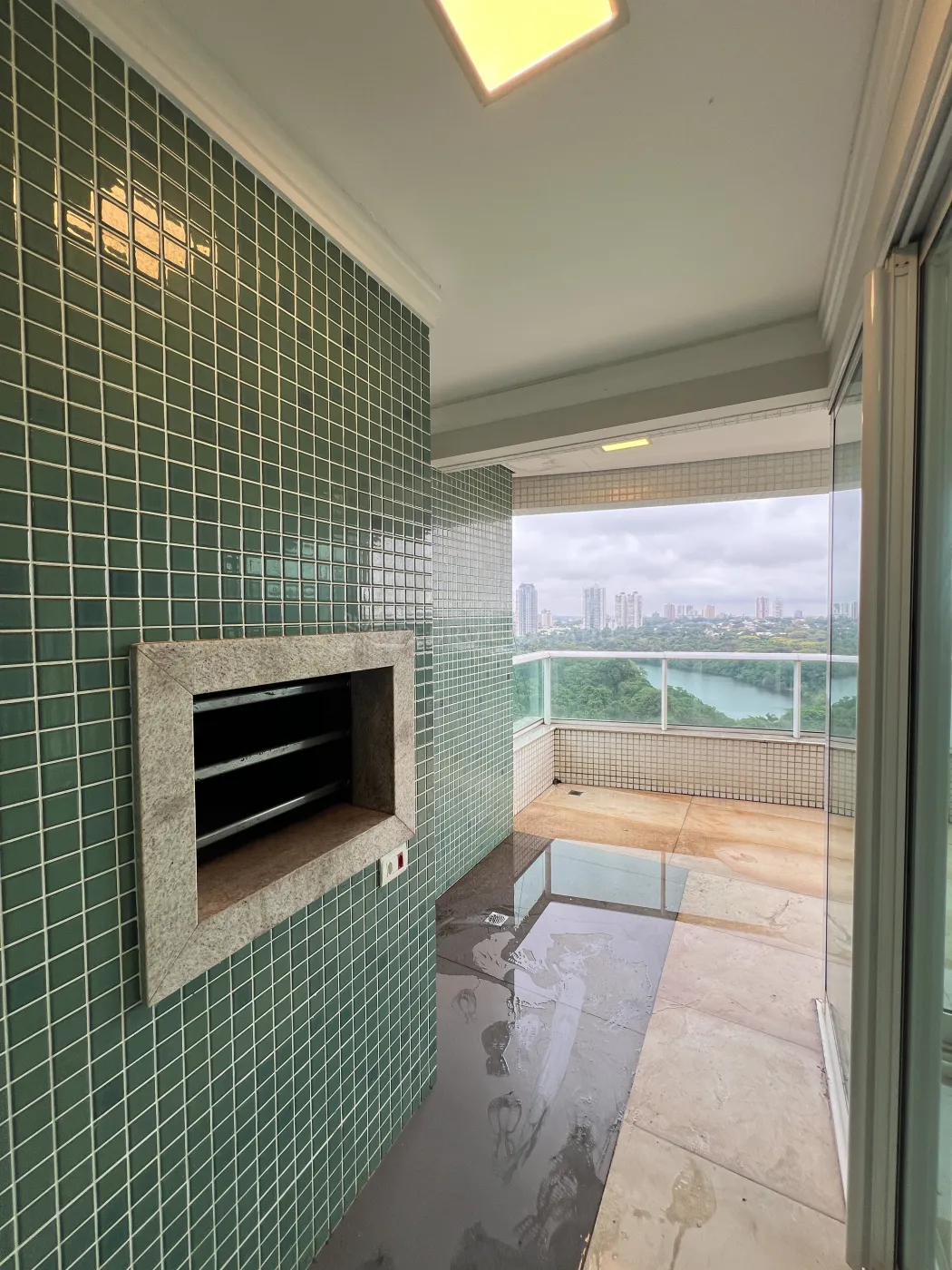 Apartamento para alugar em Zona 01, Maringá — Portal Chave Fácil