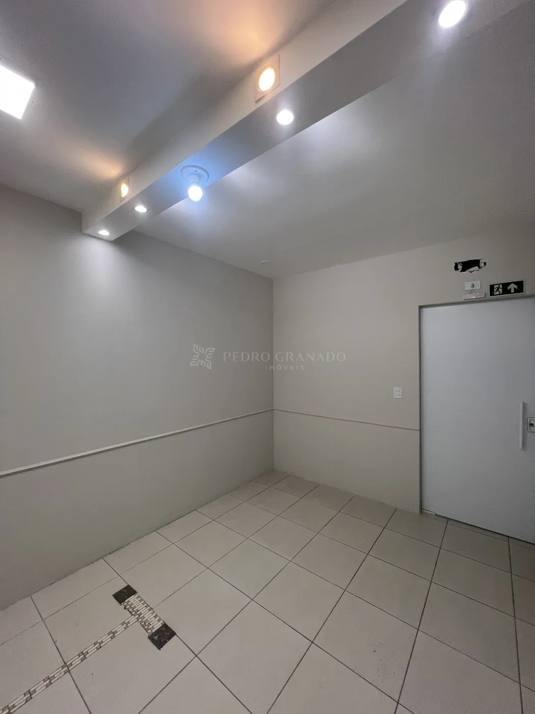 Edifício para alugar em Zona 01, Maringá — Portal Chave Fácil