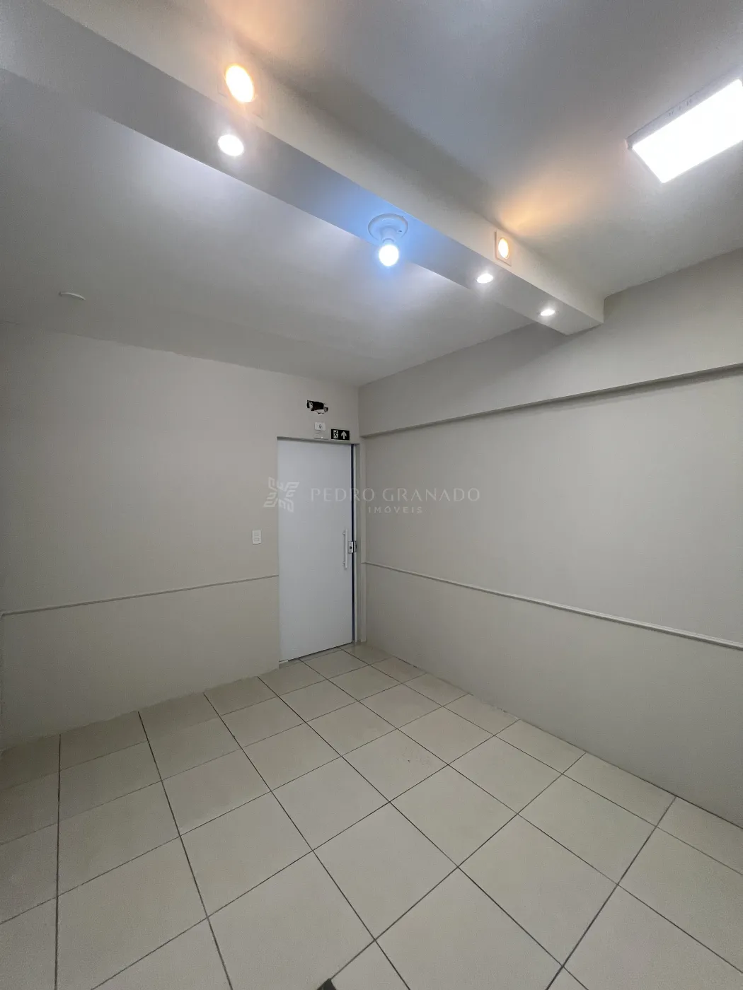 Edifício para alugar em Zona 01, Maringá — Portal Chave Fácil