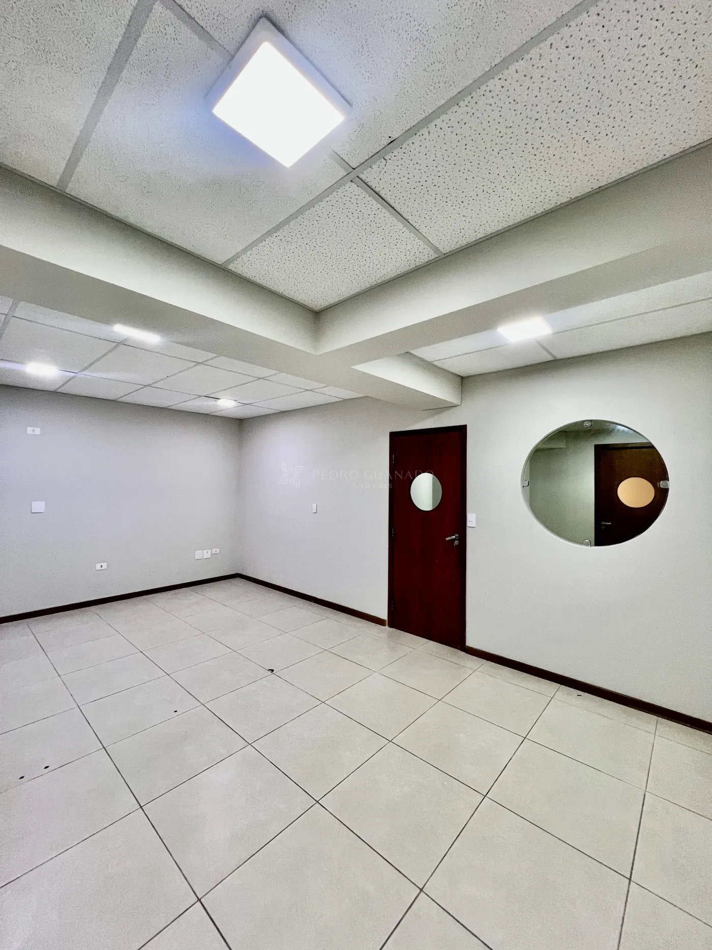Edifício para alugar em Zona 01, Maringá — Portal Chave Fácil