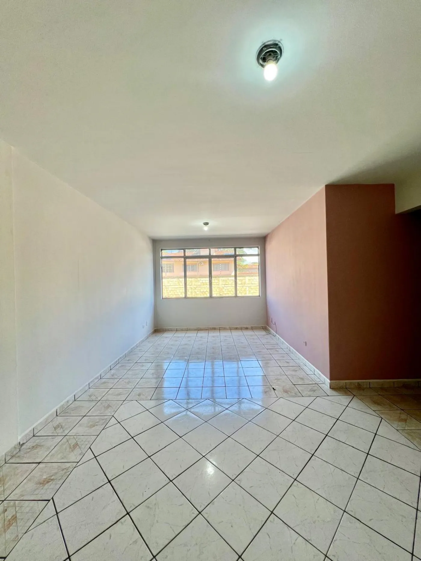 Apartamento para alugar em Zona 04, Maringá — Portal Chave Fácil