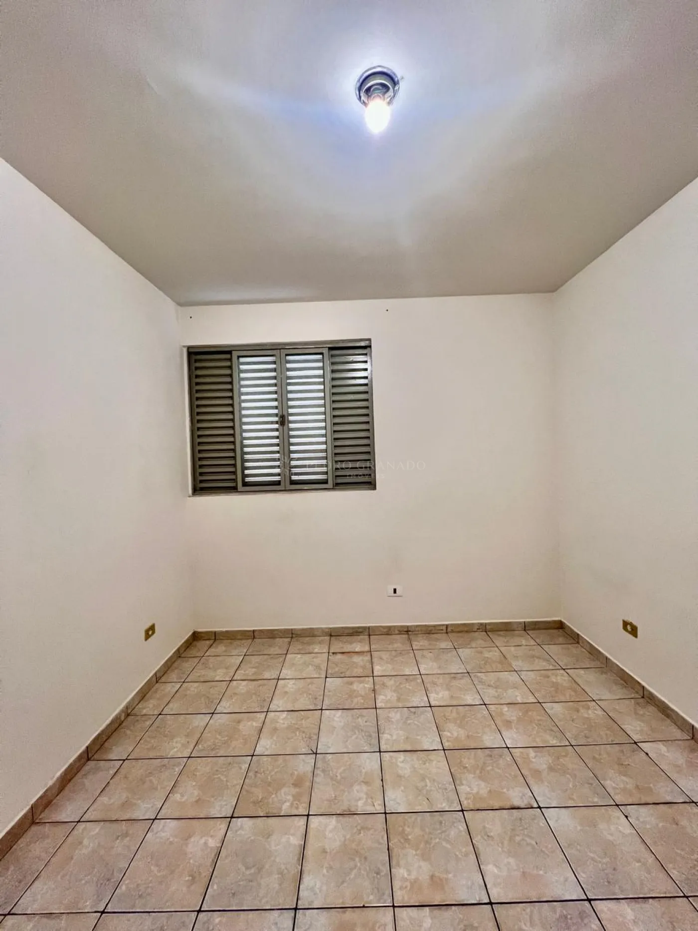 Apartamento para alugar em Zona 04, Maringá — Portal Chave Fácil