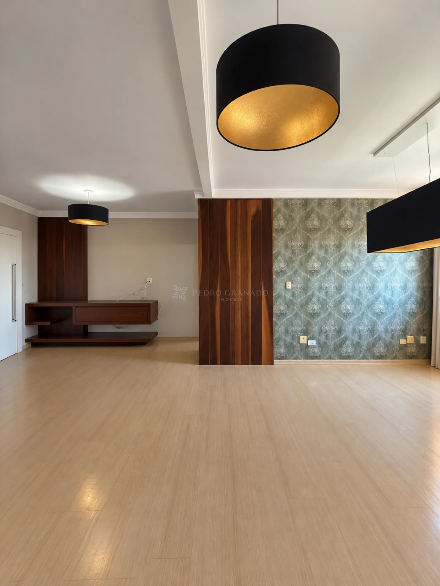 Apartamento para alugar em Zona 01, Maringá — Portal Chave Fácil