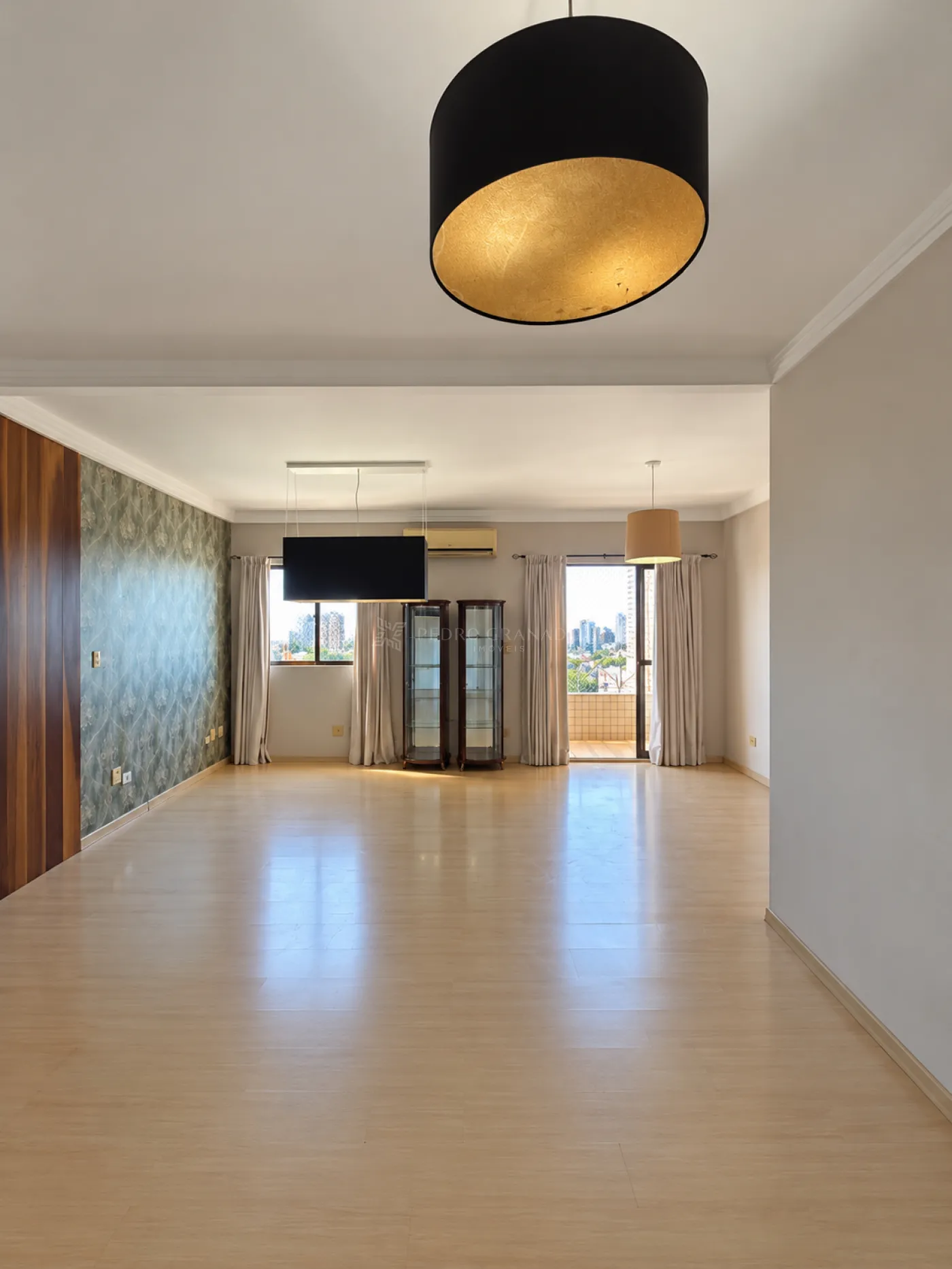 Apartamento para alugar em Zona 01, Maringá — Portal Chave Fácil