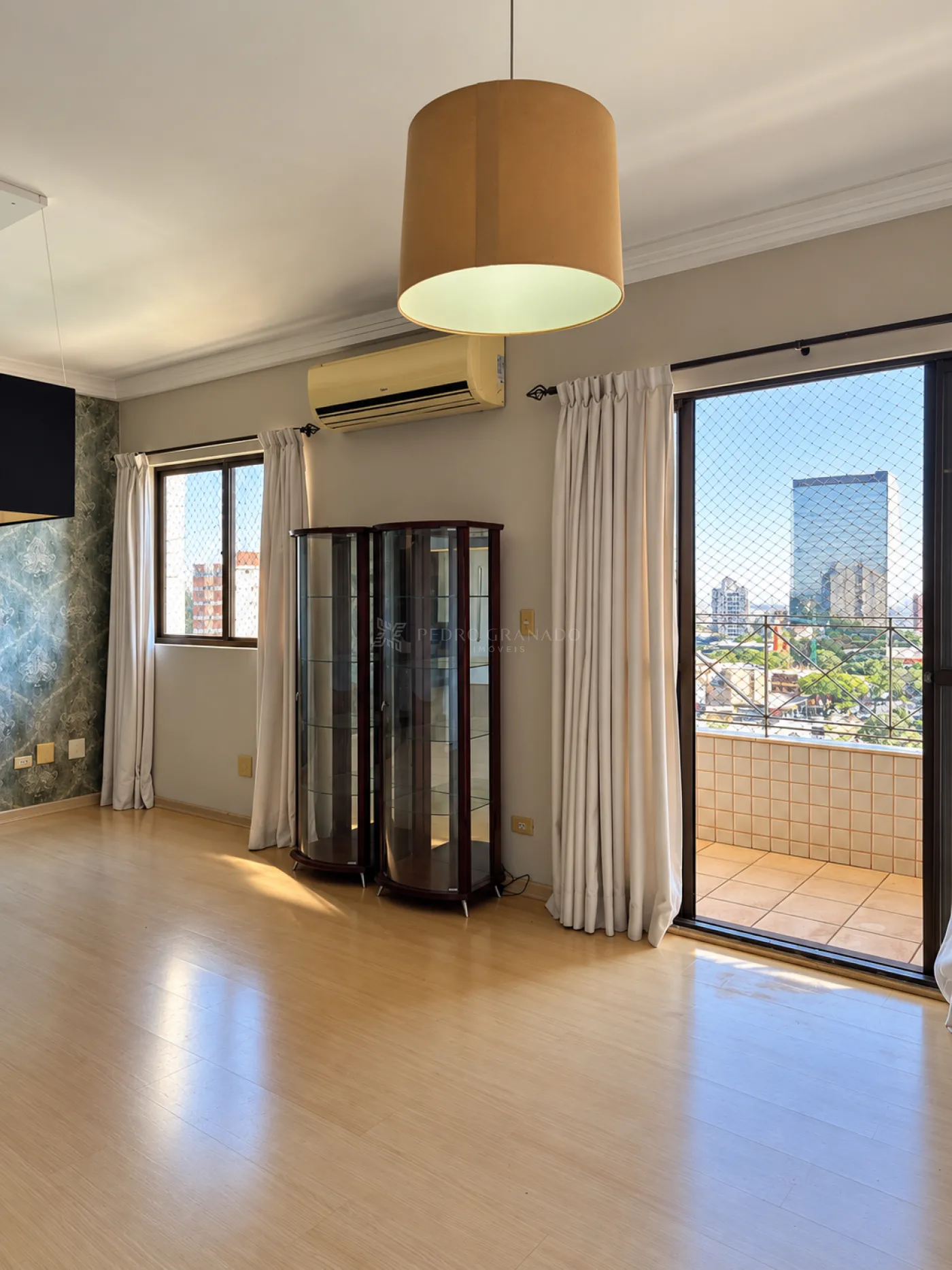 Apartamento para alugar em Zona 01, Maringá — Portal Chave Fácil