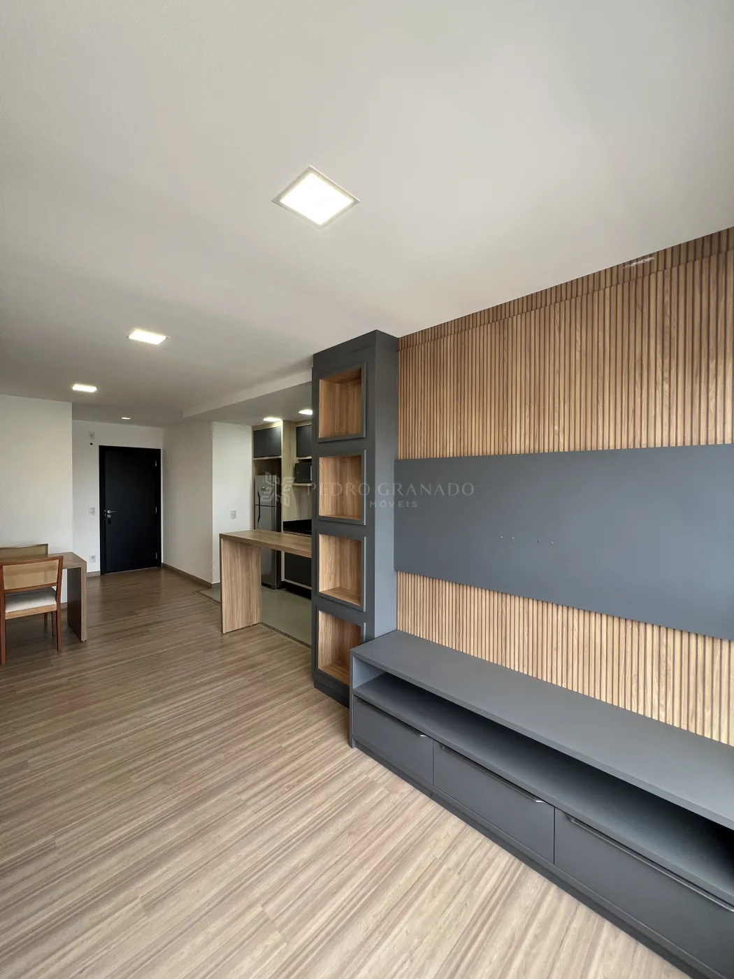Apartamento para alugar em Zona 08, Maringá — Portal Chave Fácil