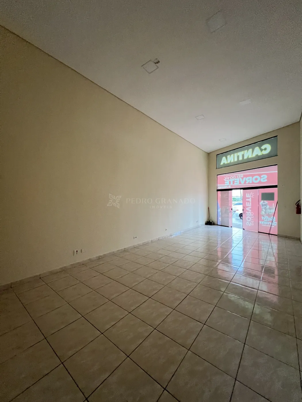 Edifício para alugar em Jardim Monte Rei, Maringá — Portal Chave Fácil