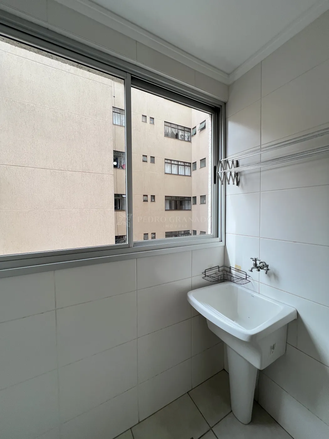 Kitnet para alugar em Zona 07, Maringá — Portal Chave Fácil