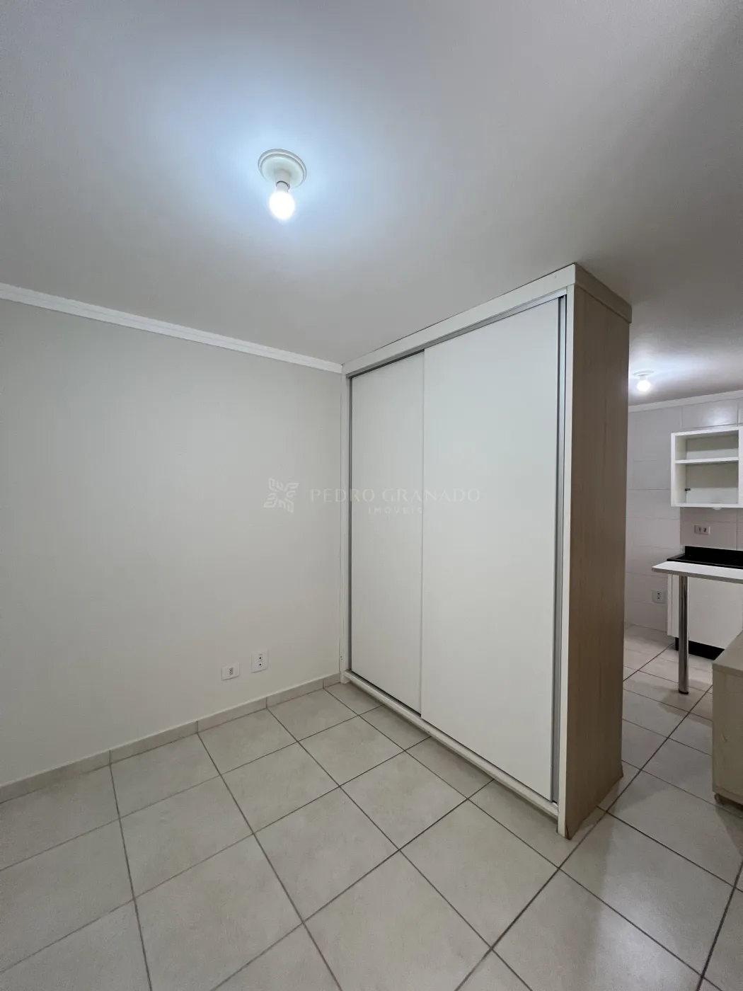 Kitnet para alugar em Zona 07, Maringá — Portal Chave Fácil
