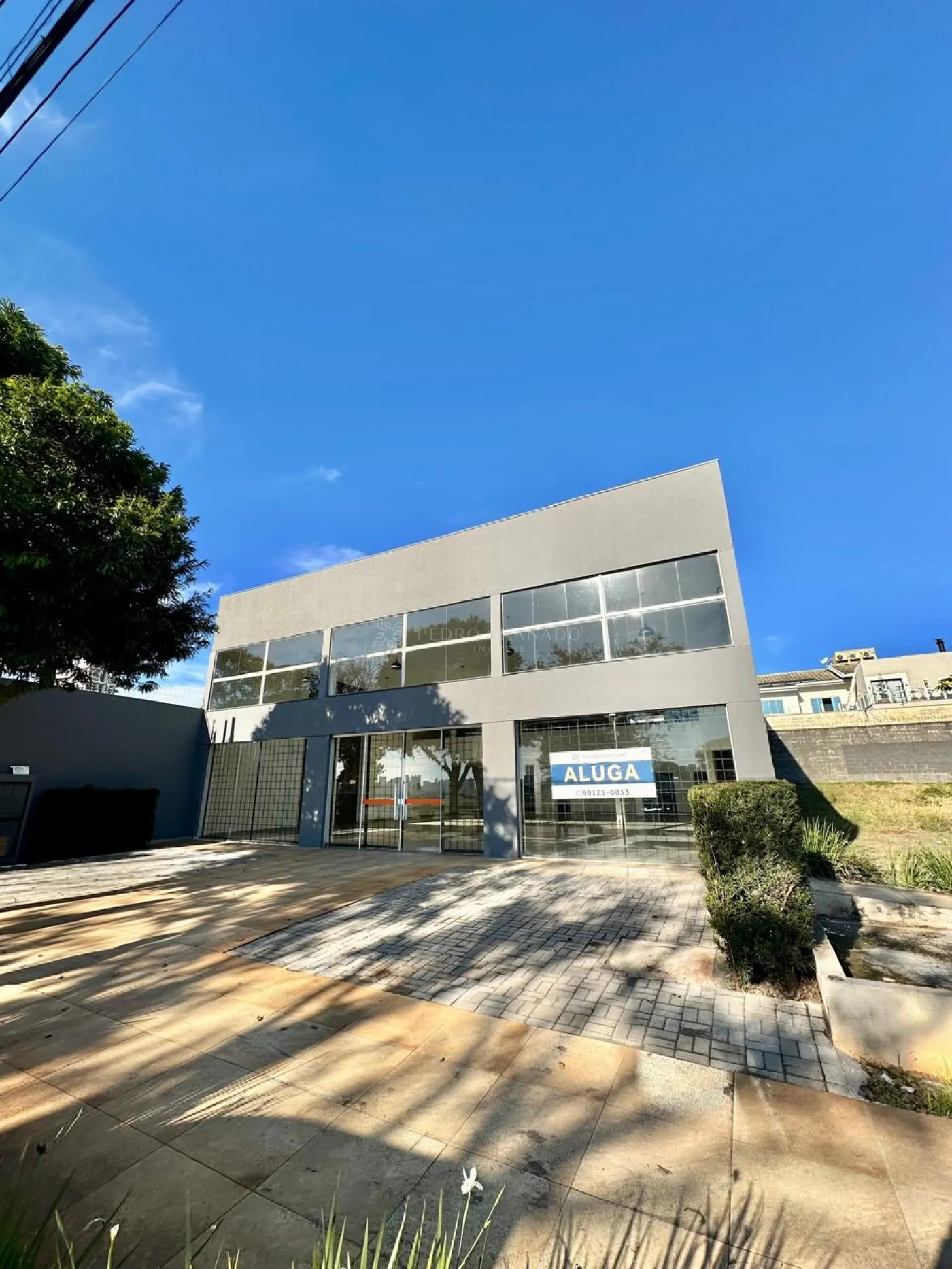 Edifício para alugar em Zona 08, Maringá — Portal Chave Fácil