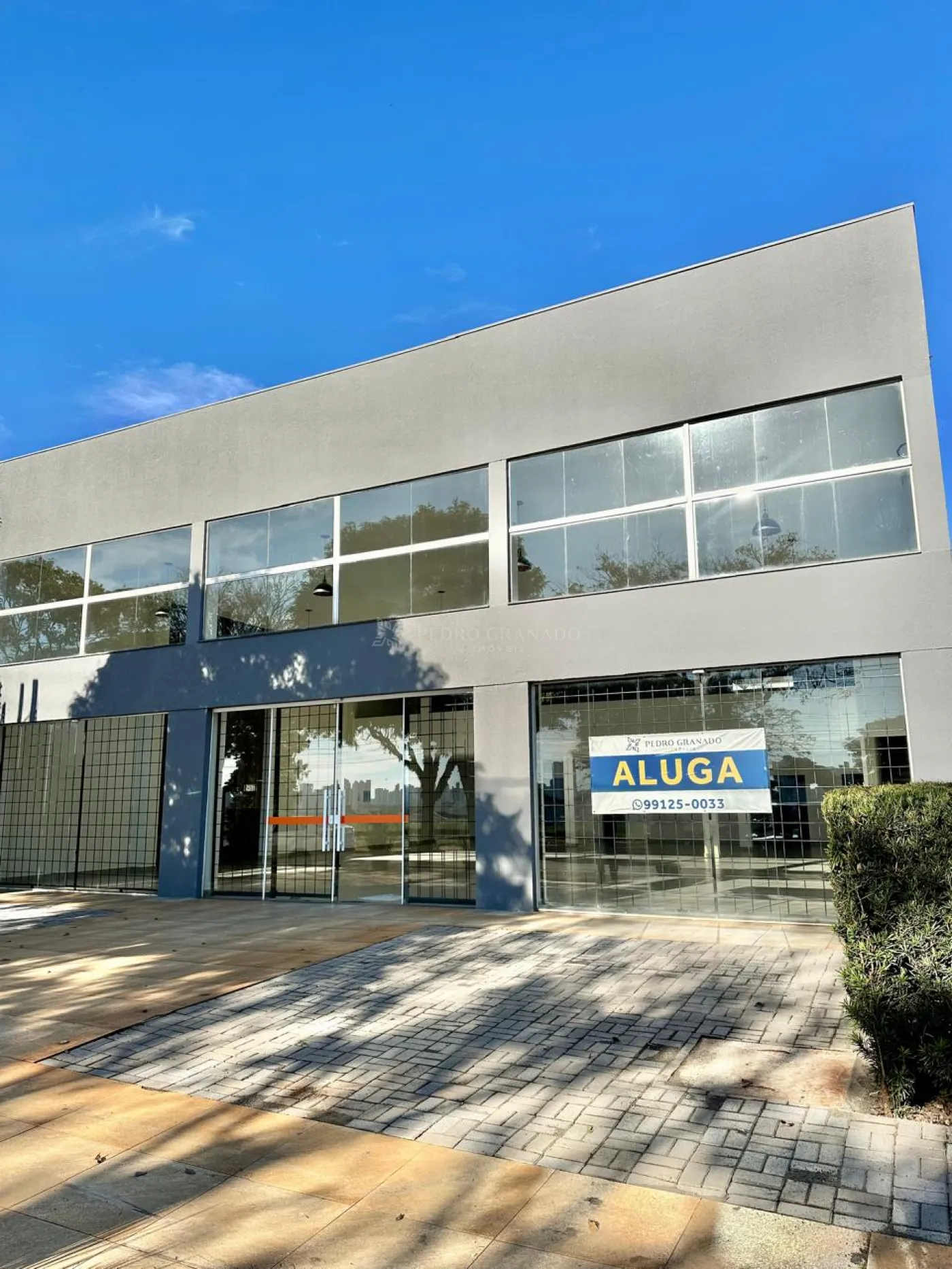 Edifício para alugar em Zona 08, Maringá — Portal Chave Fácil