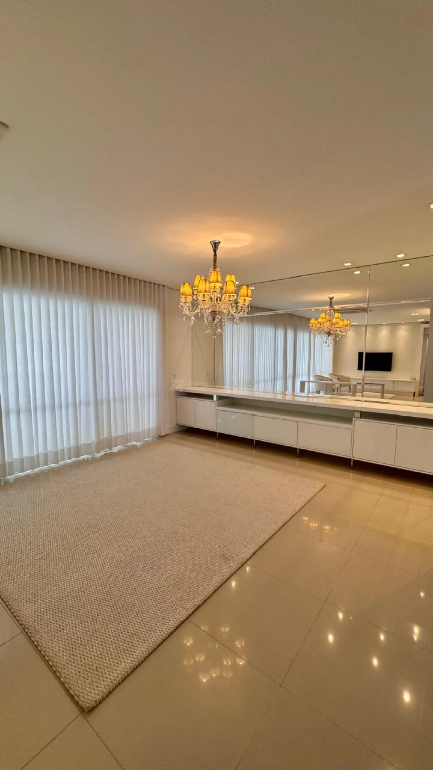 Apartamento para alugar em Jardim Aclimacao, Maringá — Portal Chave Fácil
