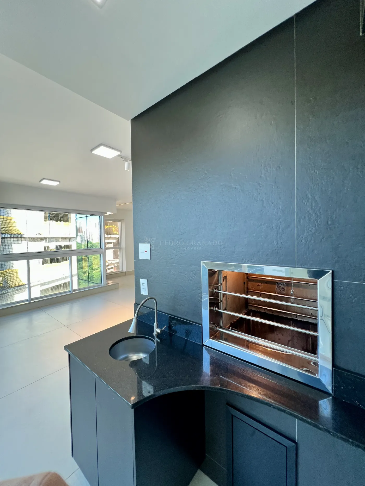 Apartamento para alugar em Zona 03, Maringá — Portal Chave Fácil