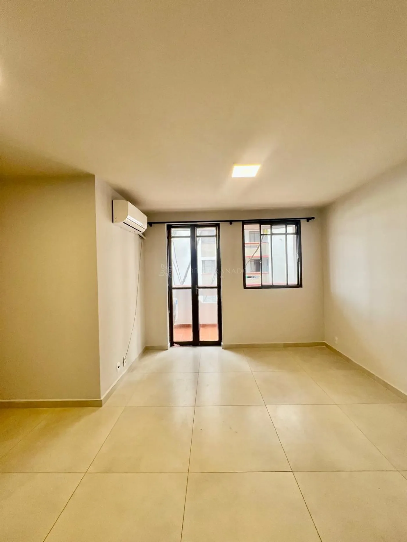 Apartamento para alugar em Zona 03, Maringá — Portal Chave Fácil