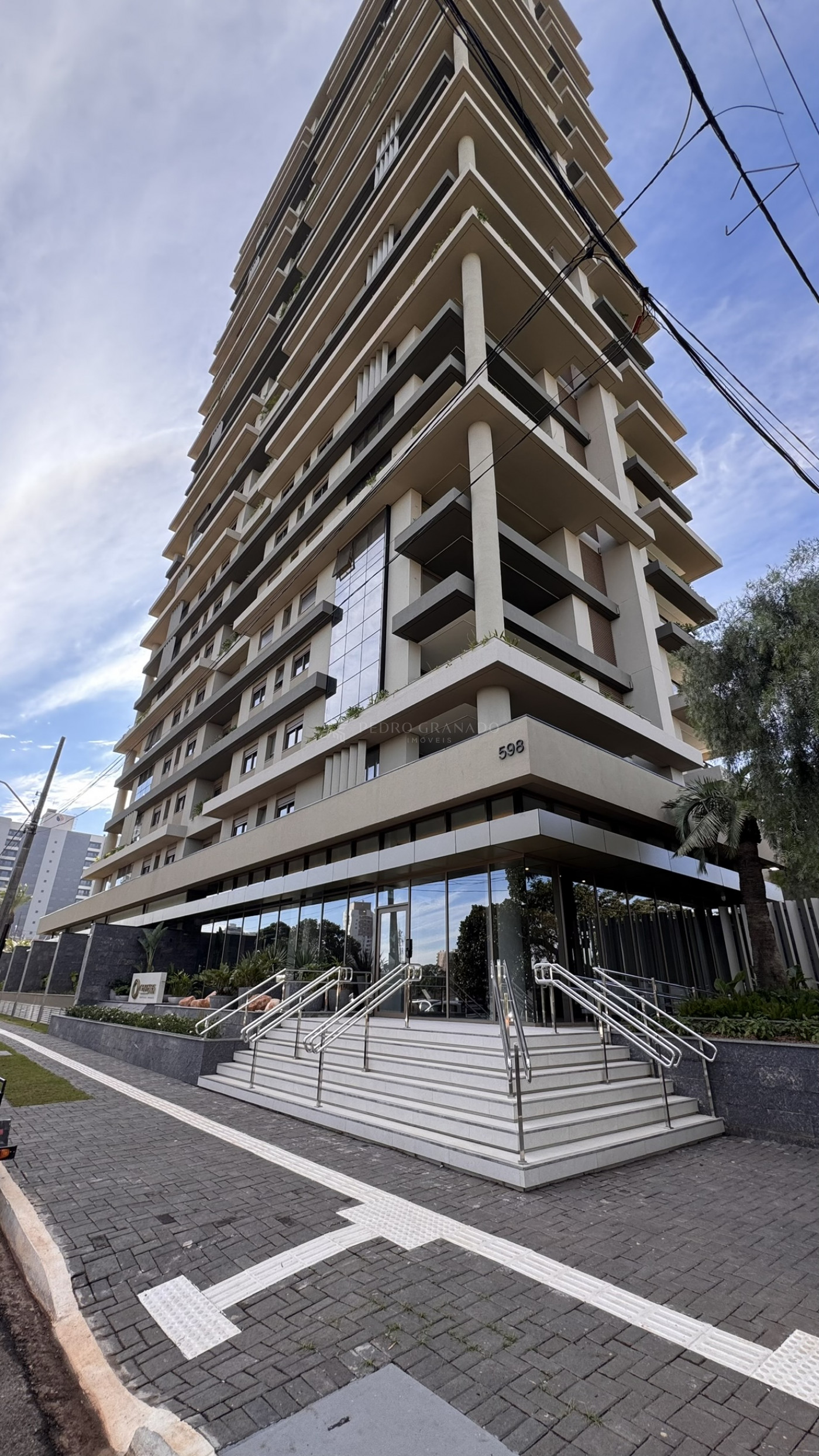 Apartamento à venda em Jardim Aclimacao, Maringá — Portal Chave Fácil