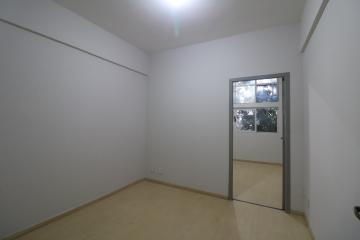 Maringa CENTRO comercial Locacao R$ 470,00 Condominio R$150,00 