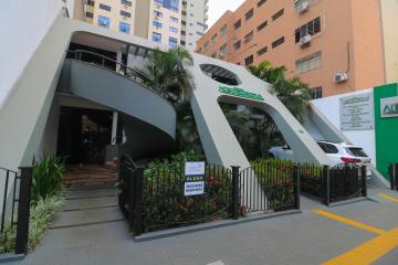 Maringa Zona 01 Comercial Locacao R$ 2.500,00 Condominio R$300,00 