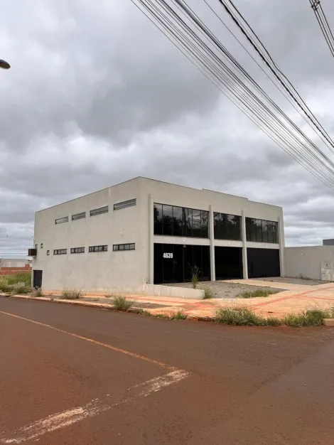 Maringa Jardim Munique Comercial Venda R$1.750.000,00  3 Vagas Area do terreno 498.07m2 Area construida 485.83m2