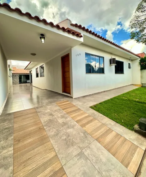 Maringa Vila Ipiranga casasobrado Venda R$750.000,00 3 Dormitorios 4 Vagas Area do terreno 360.00m2 Area construida 234.60m2