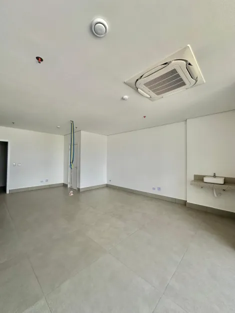 Maringa Recanto dos Magnatas comercial Locacao R$ 4.400,00 Condominio R$550,00 Area construida 45.10m2