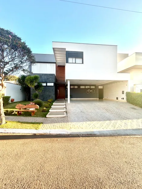 Maringa Jardim Santa Rita casasobrado Locacao R$ 19.500,00 Condominio R$1.913,00 4 Dormitorios 3 Vagas Area construida 443.00m2