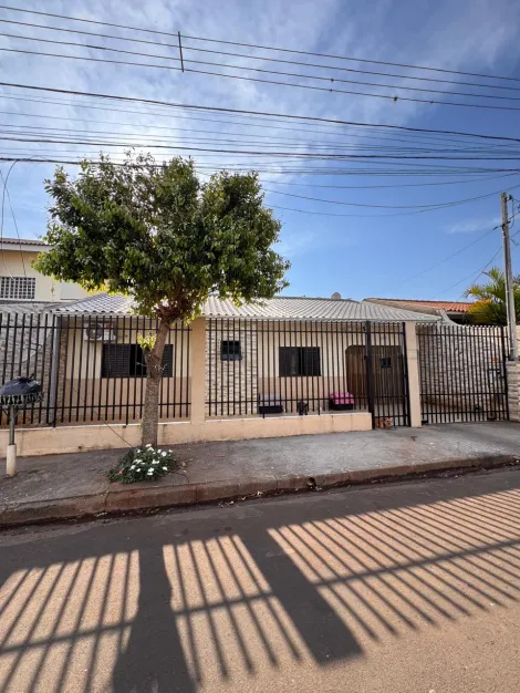 Maringa Jardim Liberdade casasobrado Venda R$600.000,00 4 Dormitorios 6 Vagas Area do terreno 300.00m2 Area construida 187.90m2