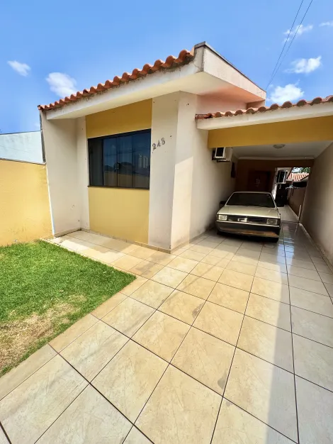 Maringa Vila Ipiranga casasobrado Venda R$360.000,00 3 Dormitorios 2 Vagas Area do terreno 180.00m2 Area construida 122.25m2