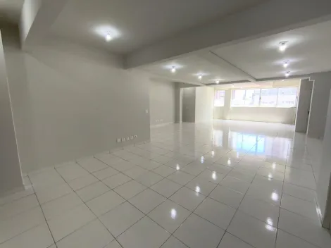 Maringa Zona 01 comercial Locacao R$ 2.950,00 Condominio R$490,00 Area construida 103.31m2