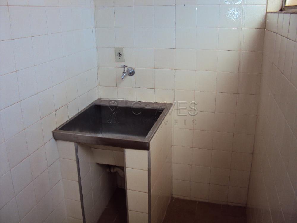 Alugar Apartamento / Padr&atilde;o em Ribeir&atilde;o Preto R$ 850,00 - Foto 17