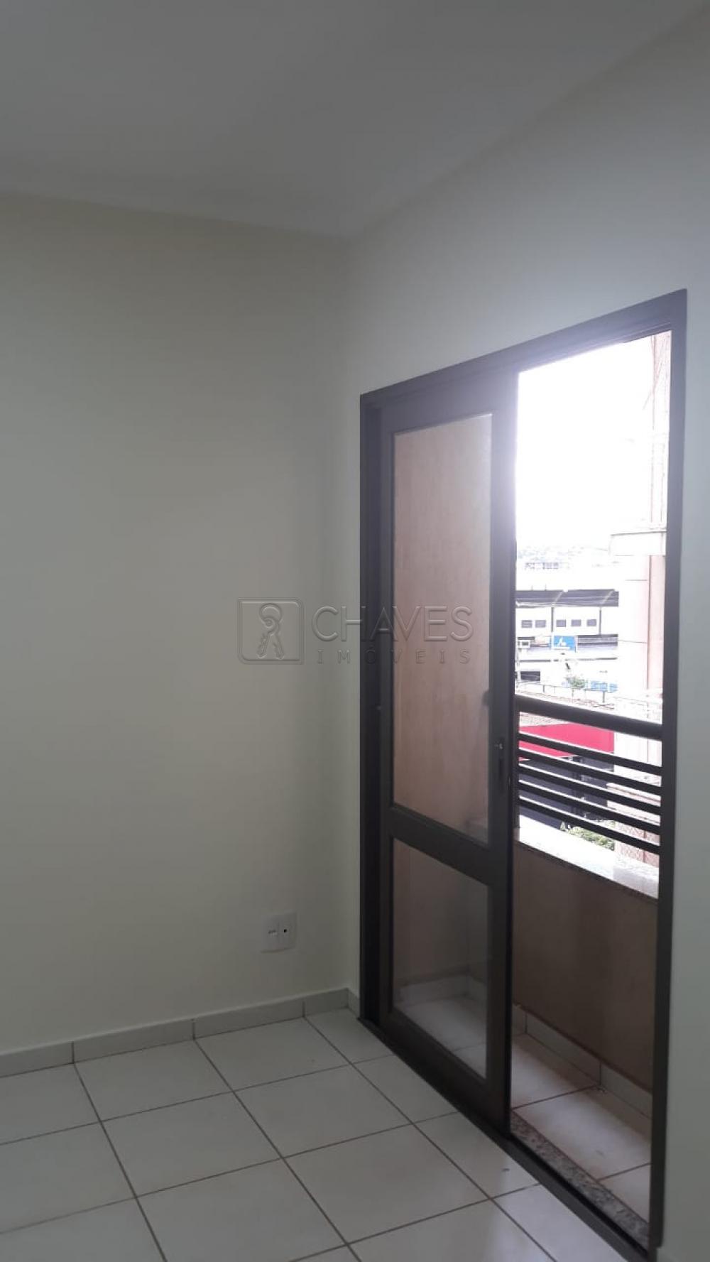 Alugar Apartamento / Padr&atilde;o em Ribeir&atilde;o Preto R$ 1.600,00 - Foto 3