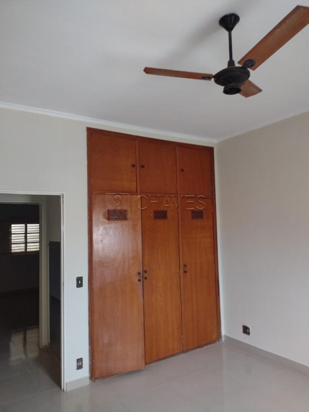 Alugar Apartamento / Padr&atilde;o em Ribeir&atilde;o Preto R$ 800,00 - Foto 15