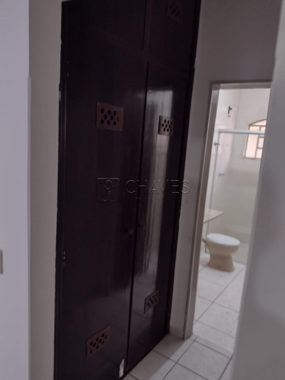 Alugar Apartamento / Padr&atilde;o em Ribeir&atilde;o Preto R$ 850,00 - Foto 17
