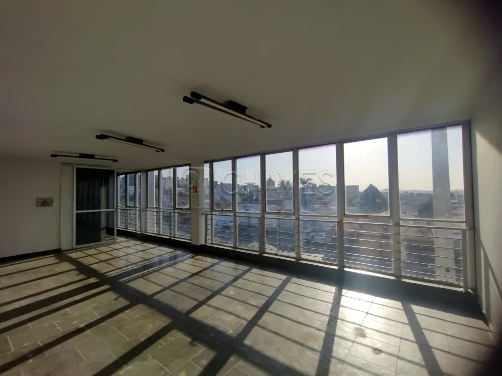 Alugar Comercial / Sobreloja em Ribeir&atilde;o Preto R$ 2.500,00 - Foto 1