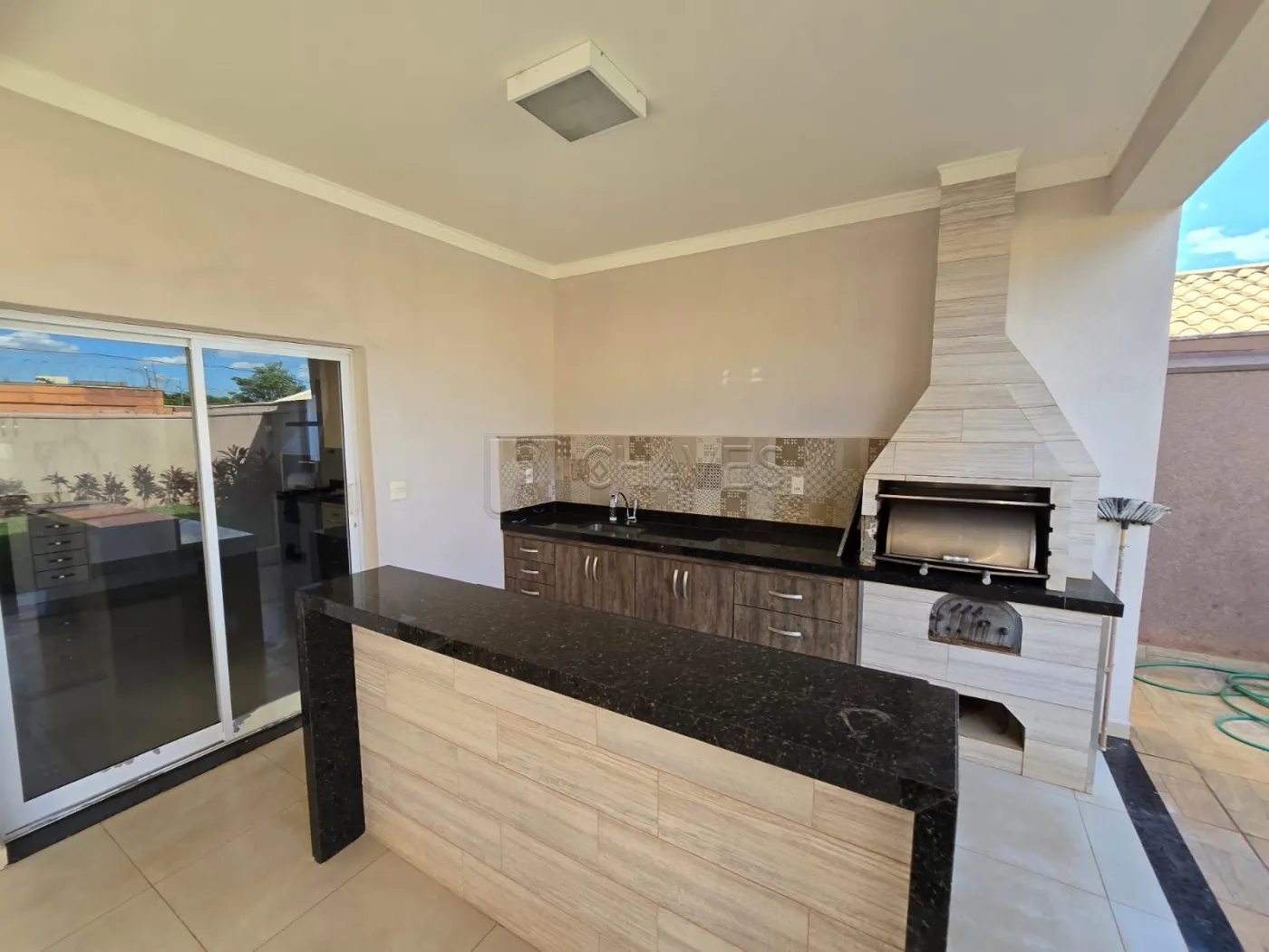 Alugar Casa / Condom&iacute;nio em Bonfim Paulista R$ 7.000,00 - Foto 2