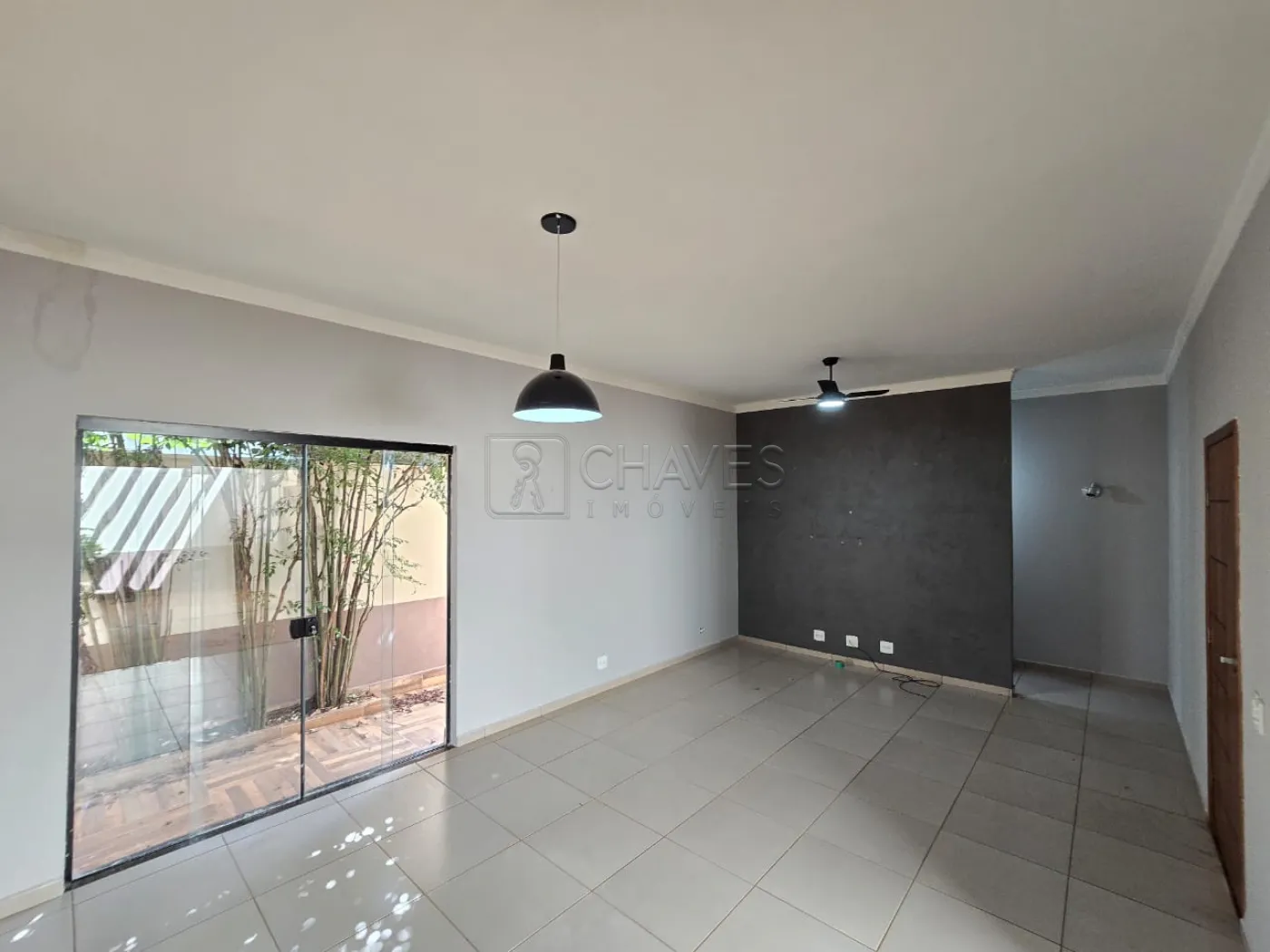 Alugar Casa / Condom&iacute;nio em Bonfim Paulista R$ 4.500,00 - Foto 3