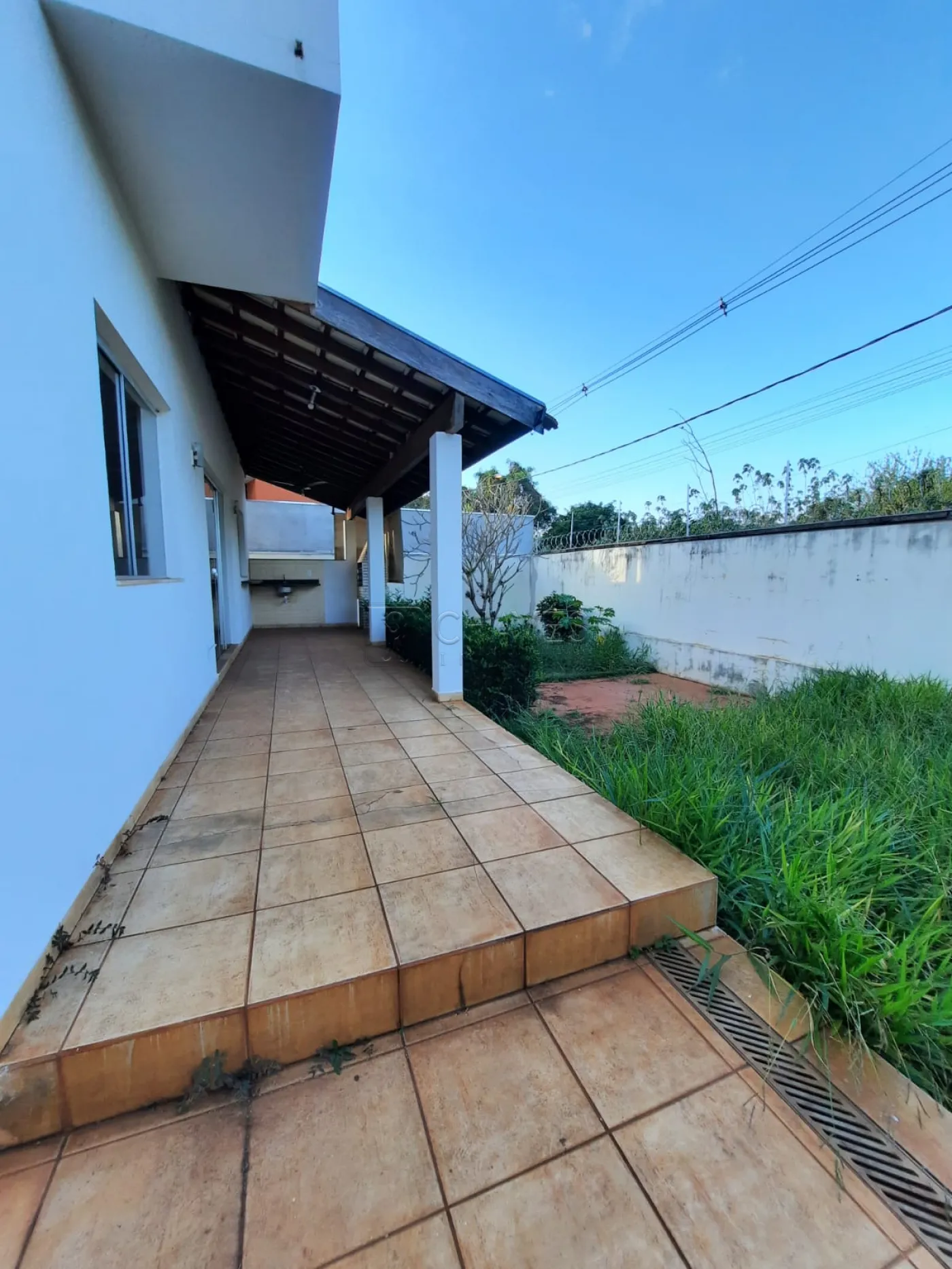 Alugar Casa / Condom&iacute;nio em Bonfim Paulista R$ 4.000,00 - Foto 1