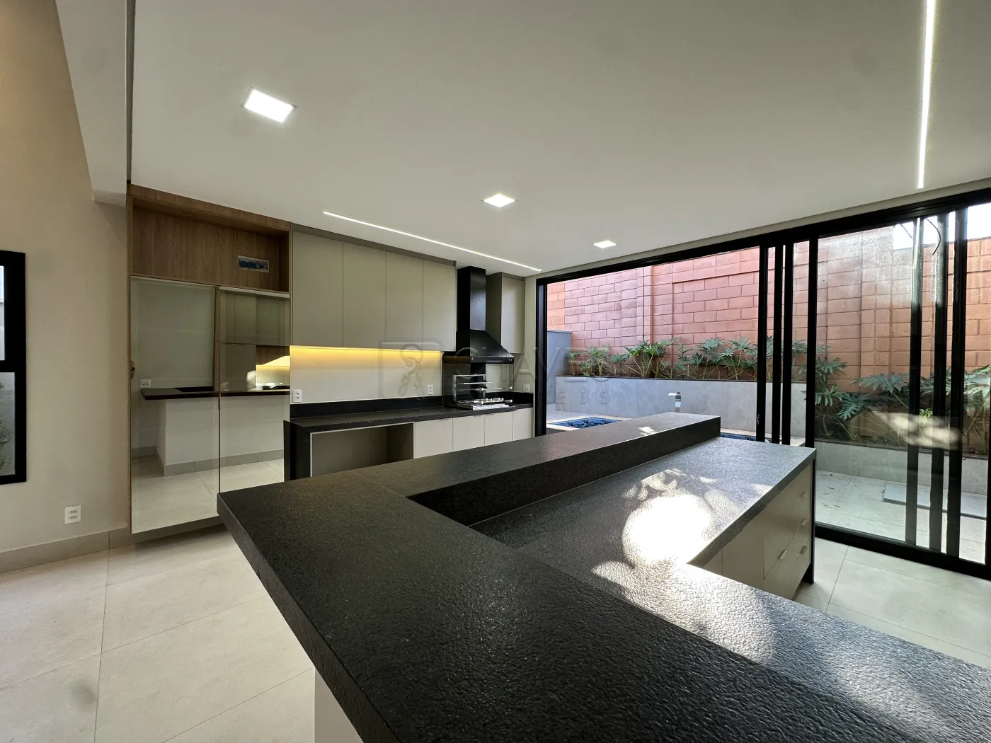 Alugar Casa / Condom&iacute;nio em Ribeir&atilde;o Preto R$ 7.500,00 - Foto 8