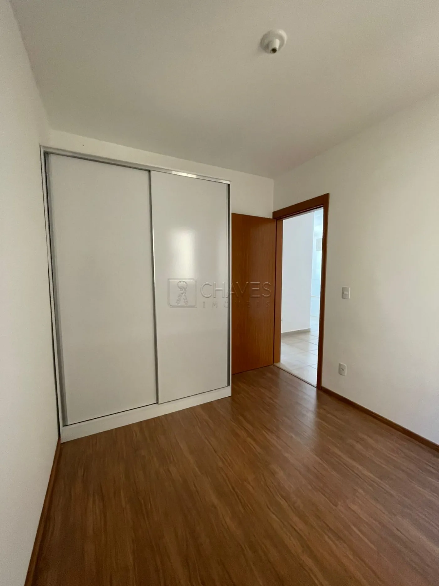 Alugar Apartamento / Padr&atilde;o em Ribeir&atilde;o Preto R$ 1.100,00 - Foto 6