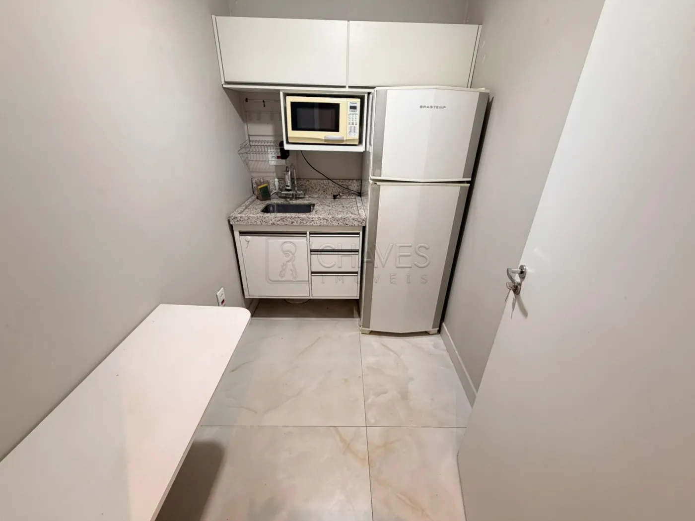 Alugar Comercial / Sal&atilde;o em Ribeir&atilde;o Preto R$ 3.500,00 - Foto 7