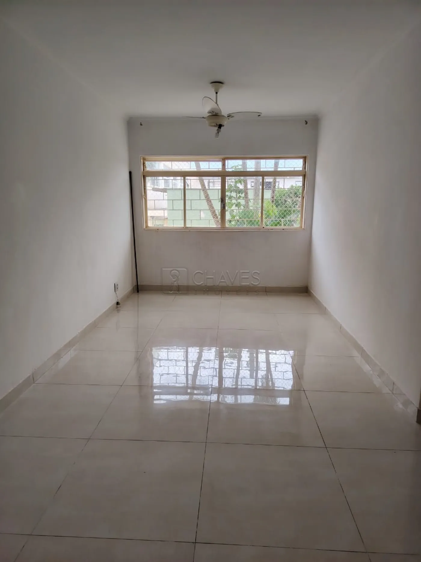 Alugar Apartamento / Padr&atilde;o em Ribeir&atilde;o Preto R$ 1.640,00 - Foto 2