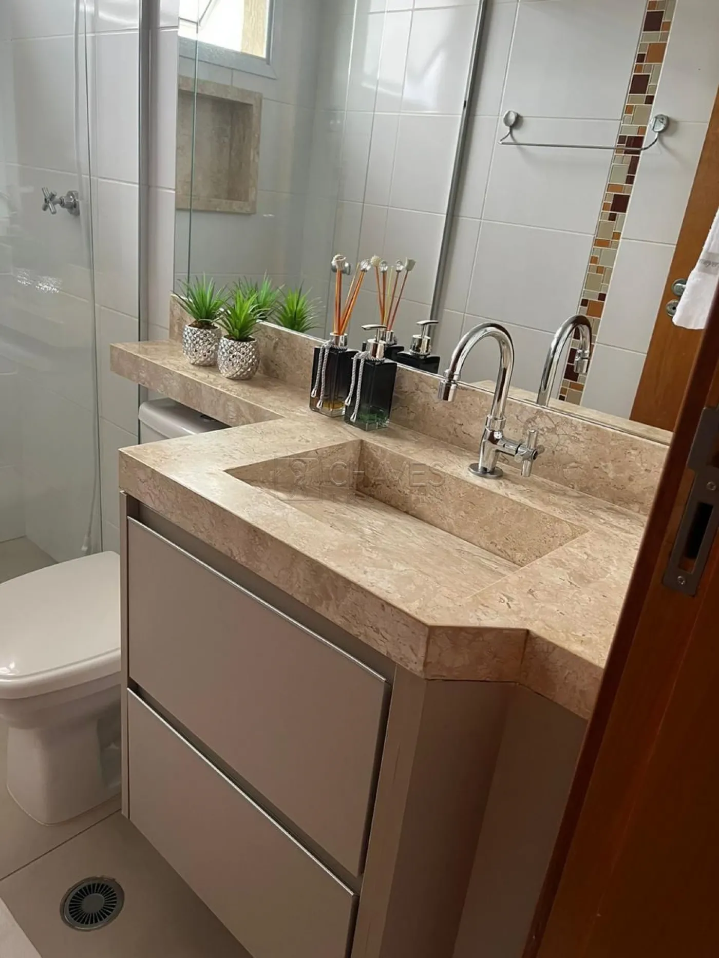 Alugar Apartamento / Padr&atilde;o em Ribeir&atilde;o Preto R$ 2.960,00 - Foto 22