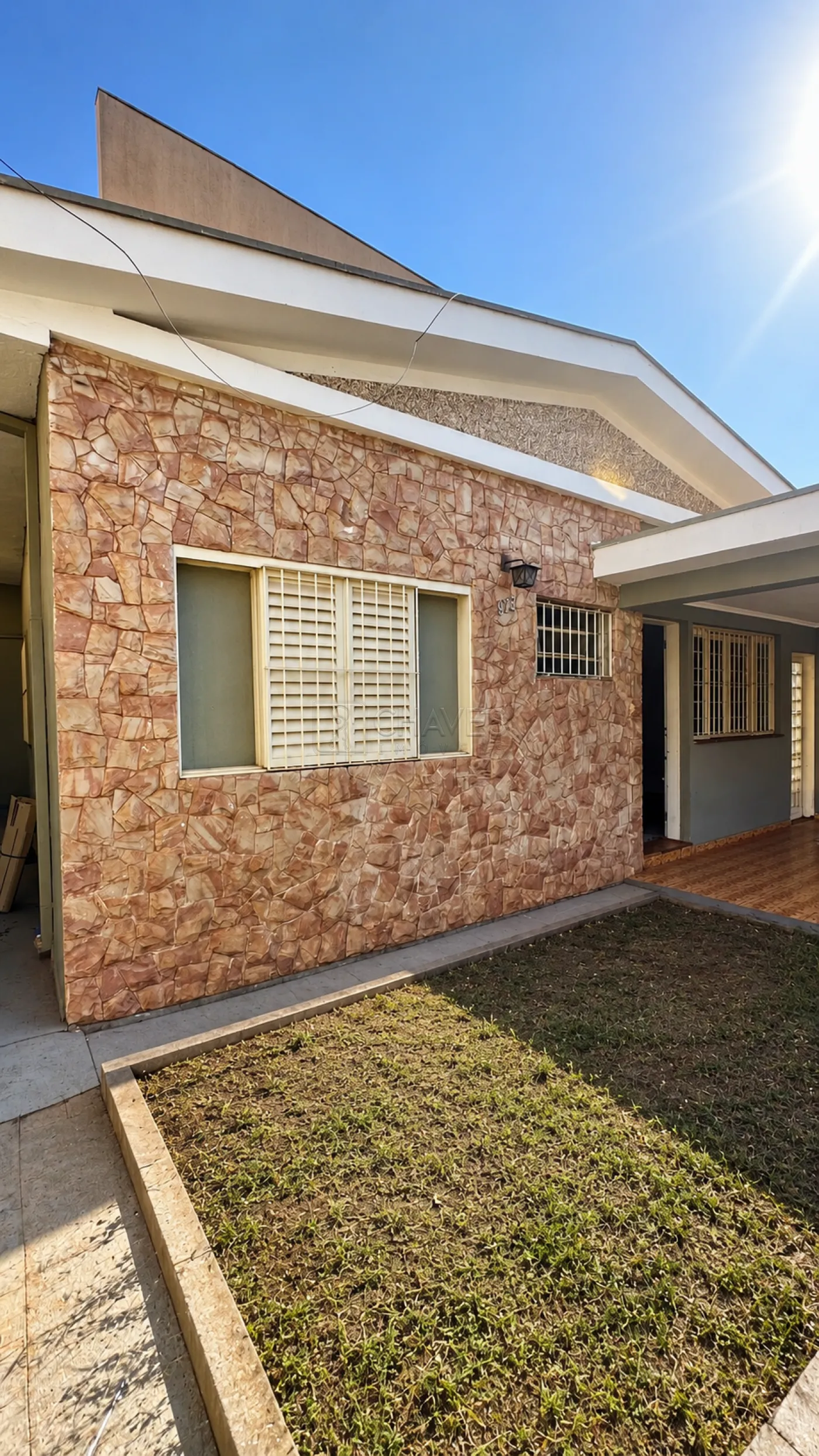 Comprar Casa / Padr&atilde;o em Ribeir&atilde;o Preto R$ 378.000,00 - Foto 2