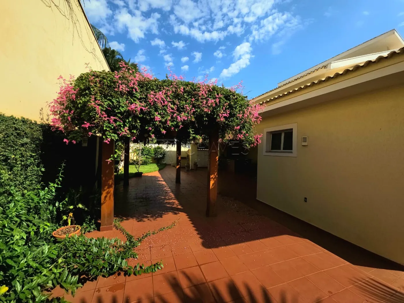 Alugar Casa / Condom&iacute;nio em Ribeir&atilde;o Preto R$ 8.000,00 - Foto 25