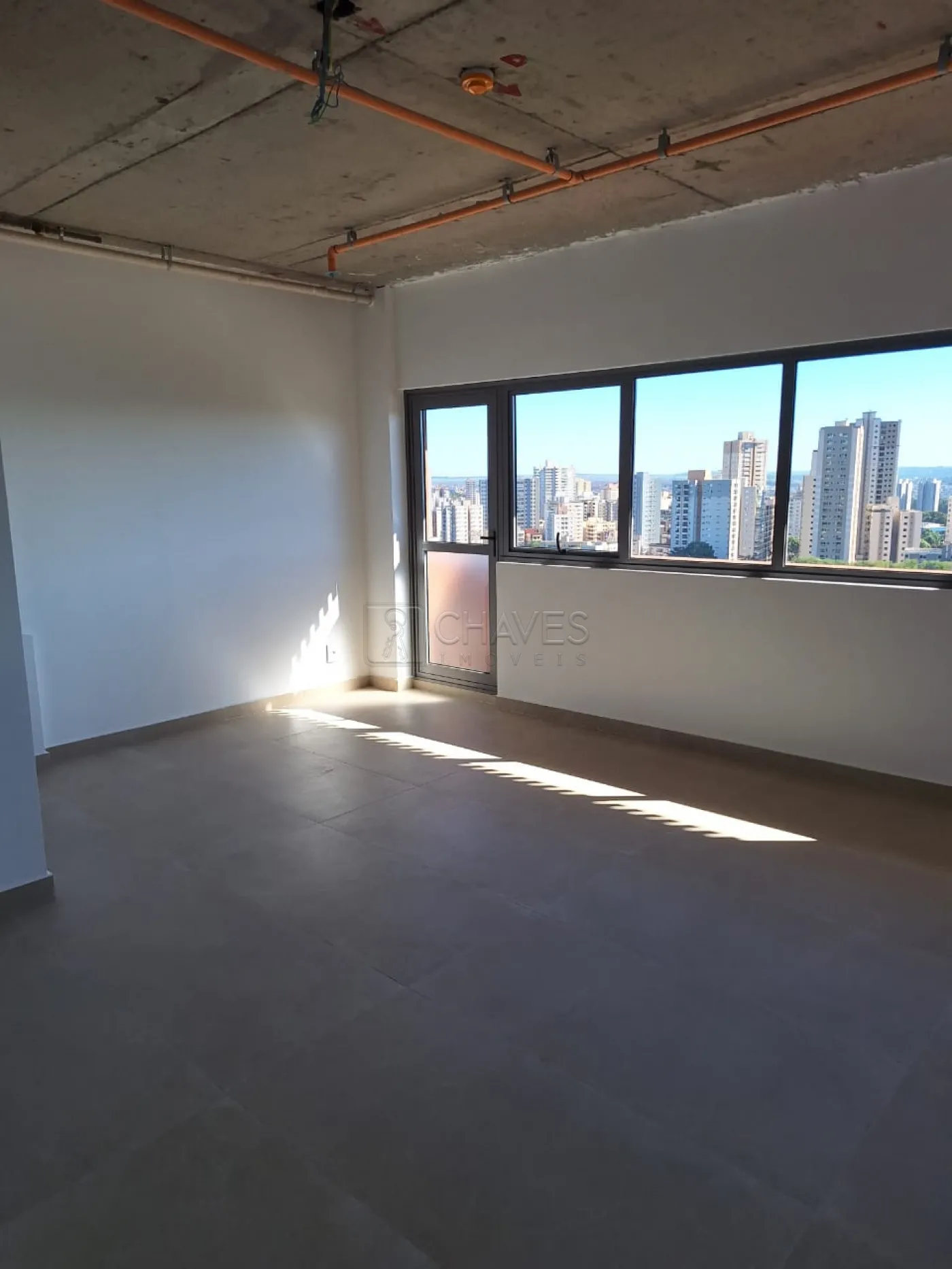Alugar Comercial / Sala em Condom&iacute;nio em Ribeir&atilde;o Preto R$ 3.500,00 - Foto 1